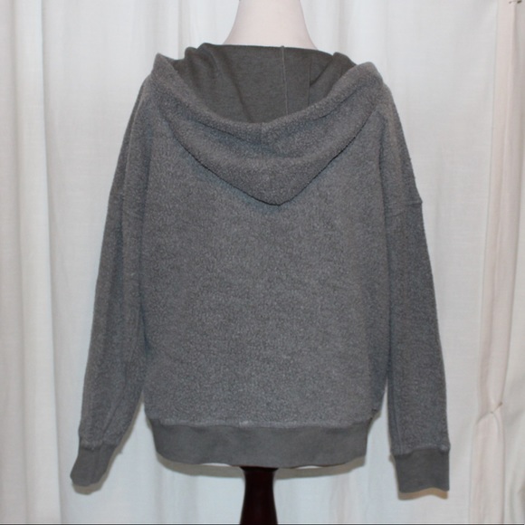 American Eagle Outfitters Sweatshirt - Picture 4 of 4